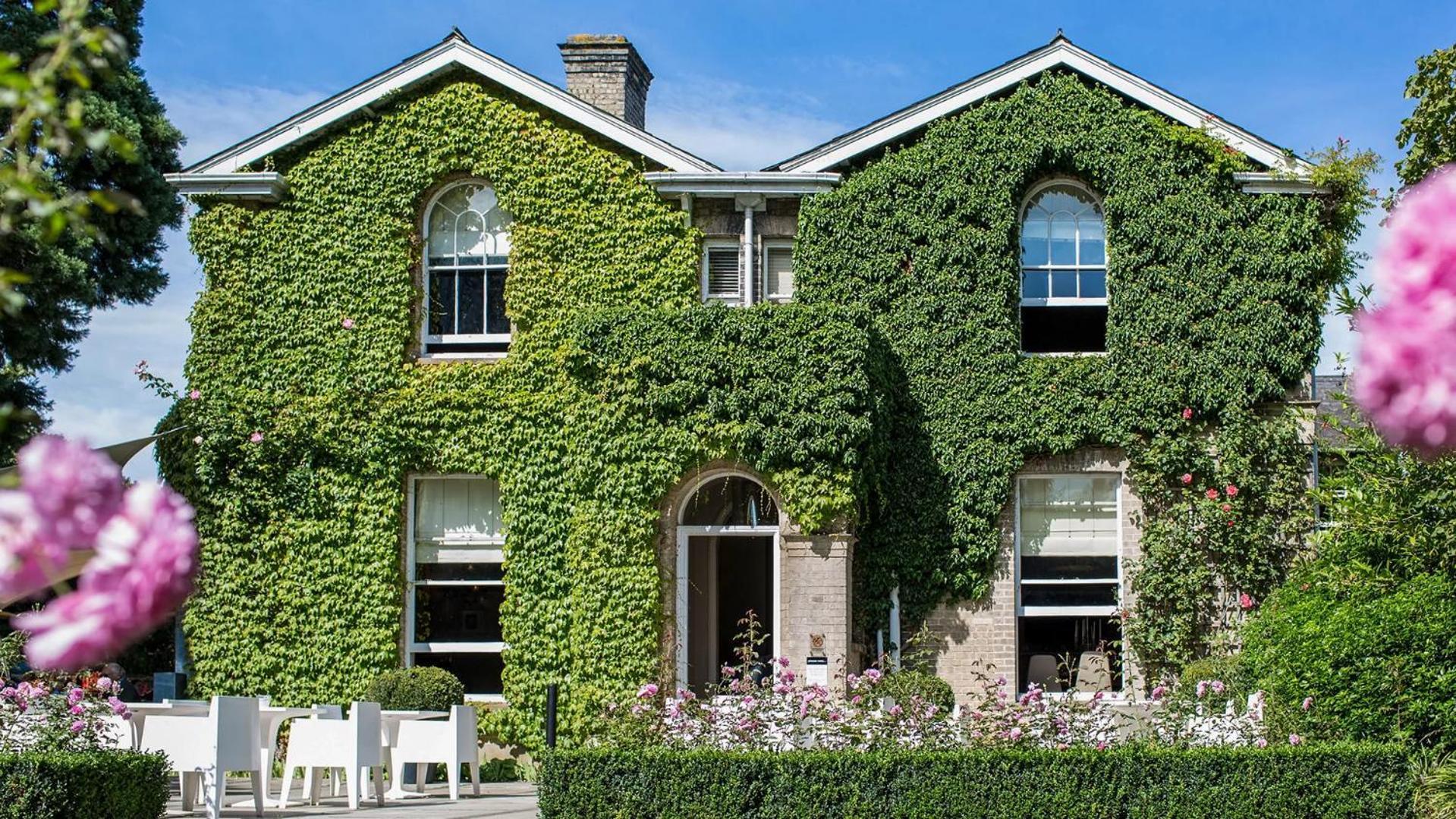 Milsoms Hotel Dedham Exterior photo